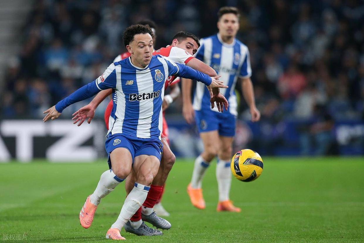 今夜波尔图回应争议——欧联节点到来；球迷炸锅；球探报告显示潜力的简单介绍