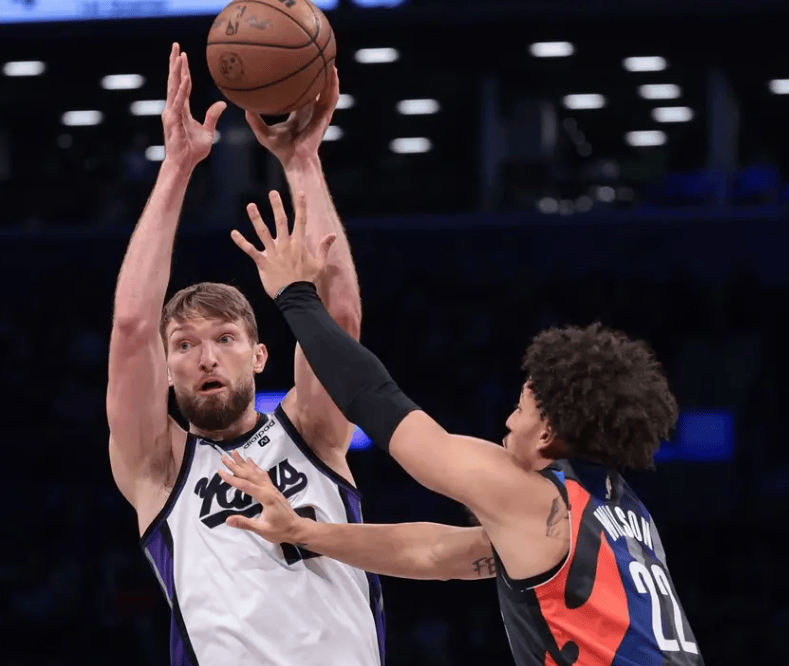 转折点！萨克拉门托国王回应争议，NBA总决赛今晚攻防权衡，话题不断，赛程密集仍需轮换的简单介绍