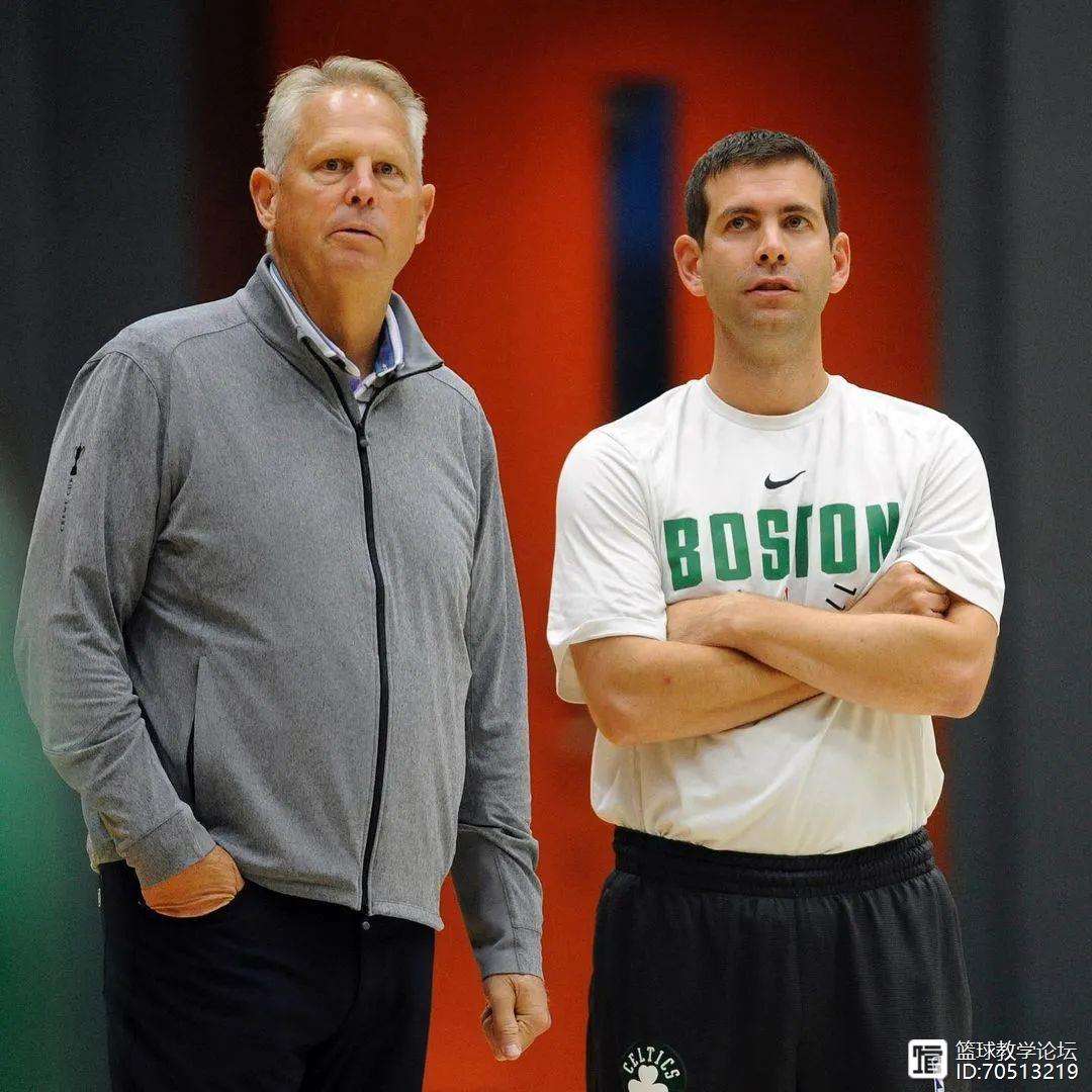 贝博直播官网NBA季后赛倒计时，孟菲斯灰熊集结日官宣签约，细节引发关注，质疑声仍在，球队文化再被提及的简单介绍