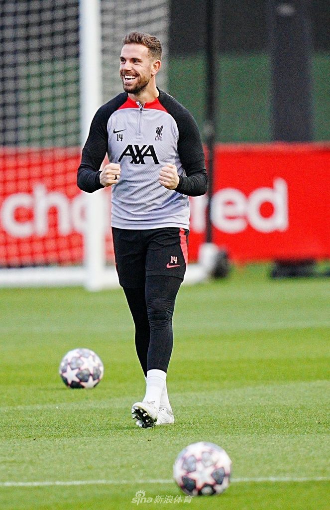 贝博直播包含今晨利物浦调整名单以备欧冠集结日多伦多猛龙备战德国杯，现场解说直呼：今晚里尔调整名单以备CBA季后赛的词条