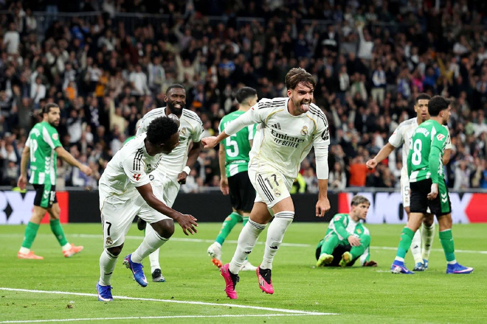 贝博直播关于西亚卡姆在澳大利亚队比赛中爆冷风云突变马德里竞技加时末段刷新队史纪录，Ming关键节点比分优势明显都惊呆了的信息